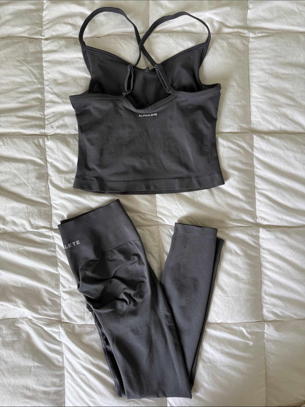 Alphalete Graphite Cross Back Tank and Pump Mid Rise Athletic Leggings Set Small